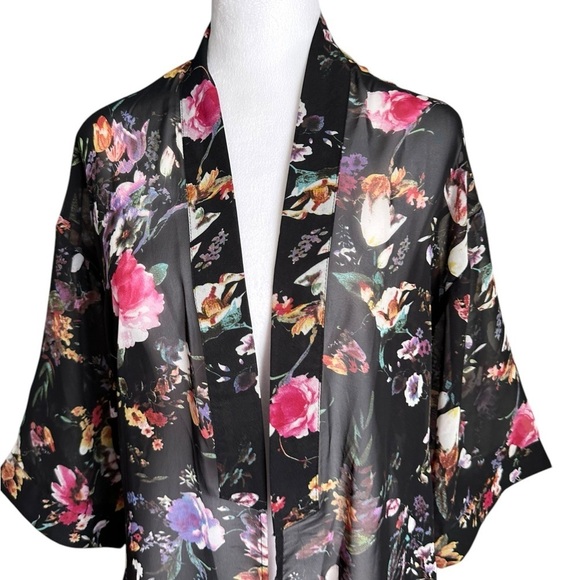 Poscilla Black Floral Open Front Kimono size L - Picture 9 of 17